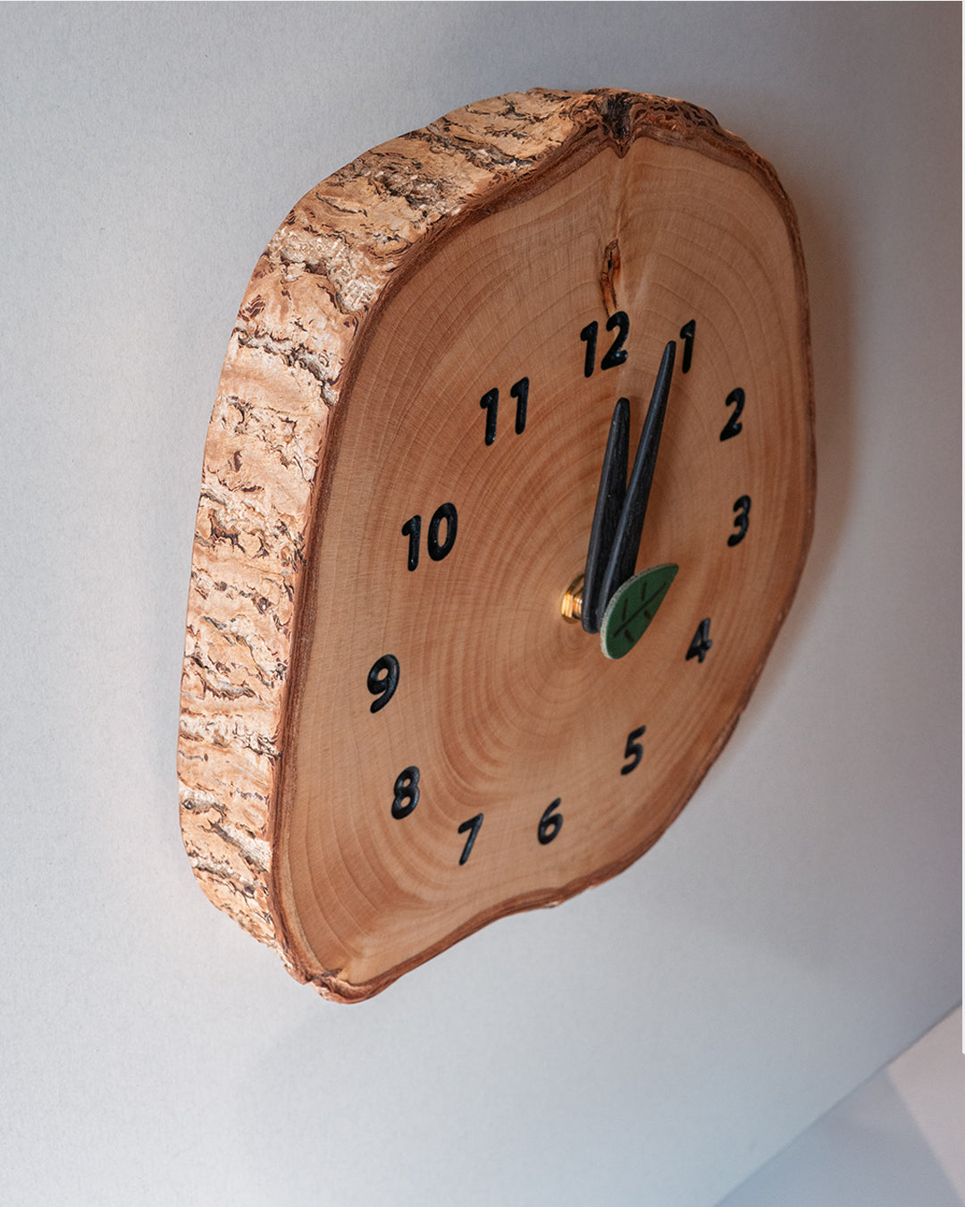 木の時計展 | ユリイカ 森の掛け時計 イチョウ L | 14-L-1