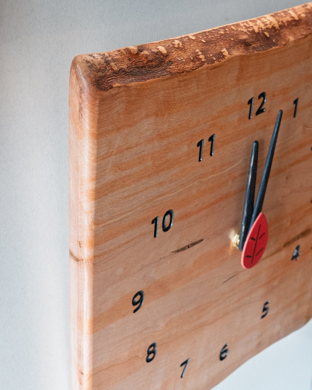 木の時計展 | ユリイカ 森の掛け時計 カエデ L | 14-L-2