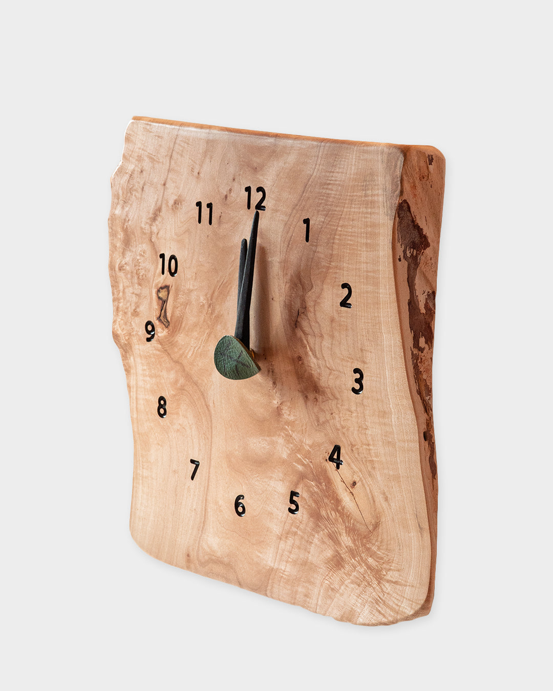 木の時計展 | ユリイカ 森の掛け時計 モミジ L | 14-L-3