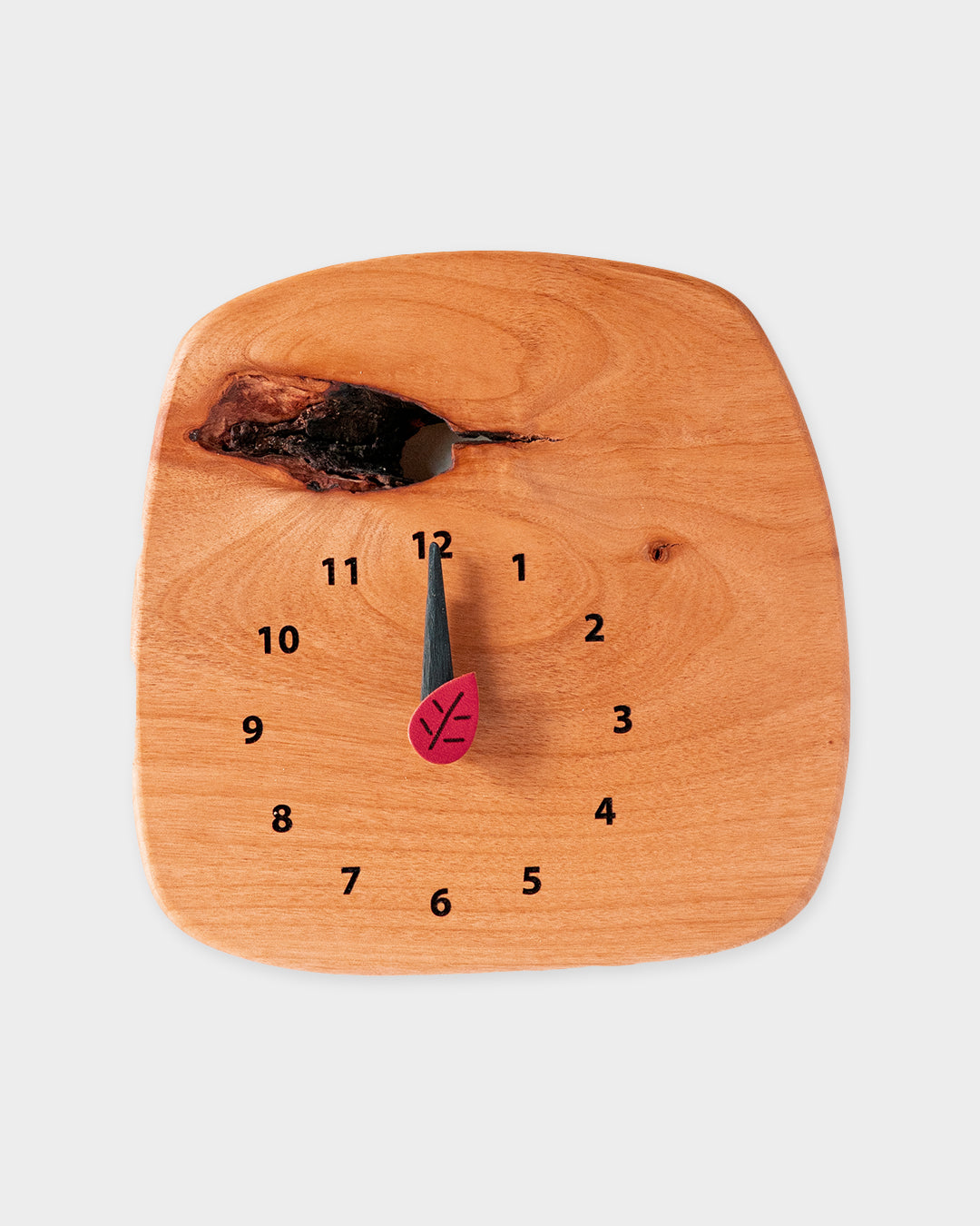 木の時計展 | ユリイカ 森の掛け時計 カバ M | 14-M-1