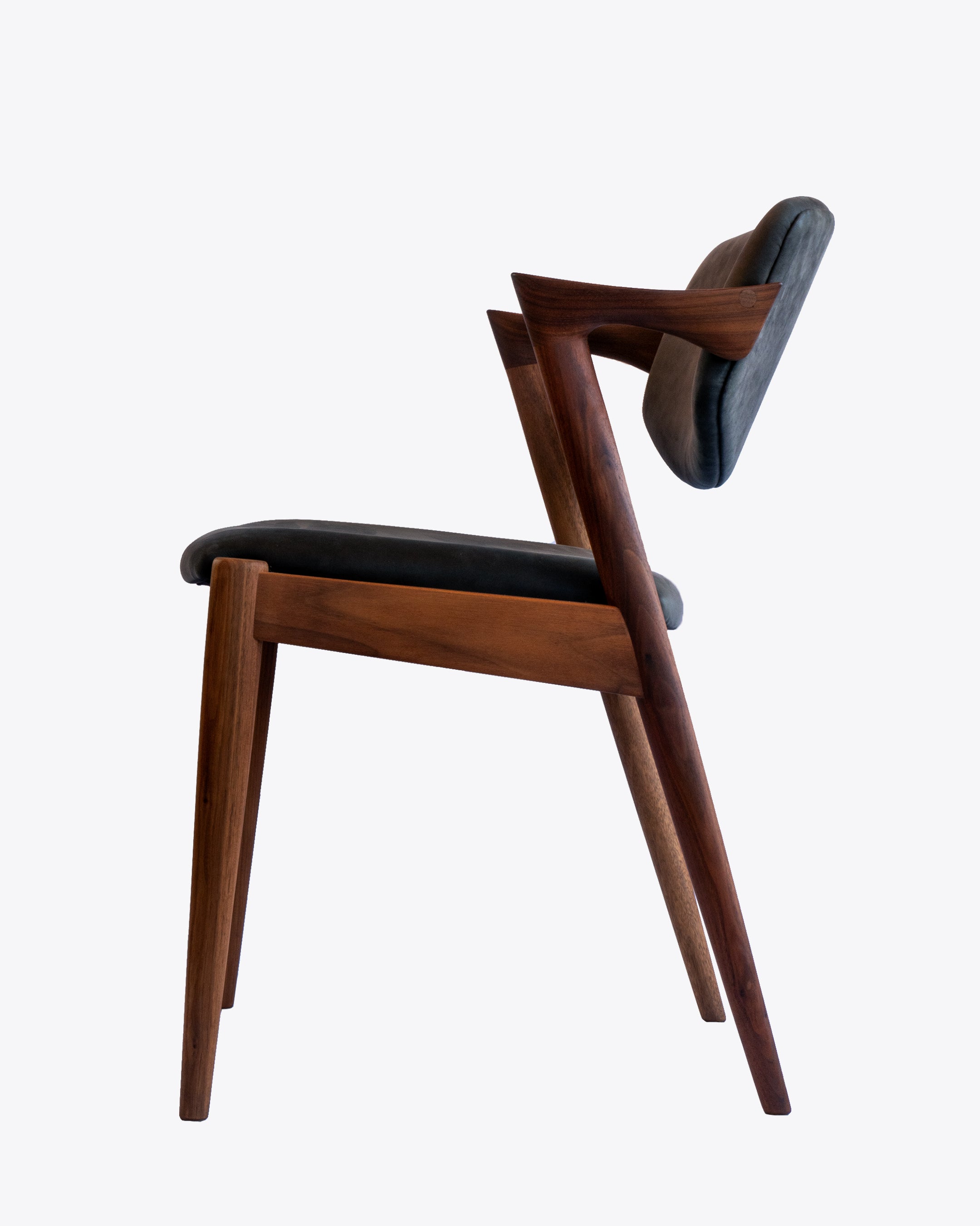 宮崎椅子製作所 | No.42 ウォールナット