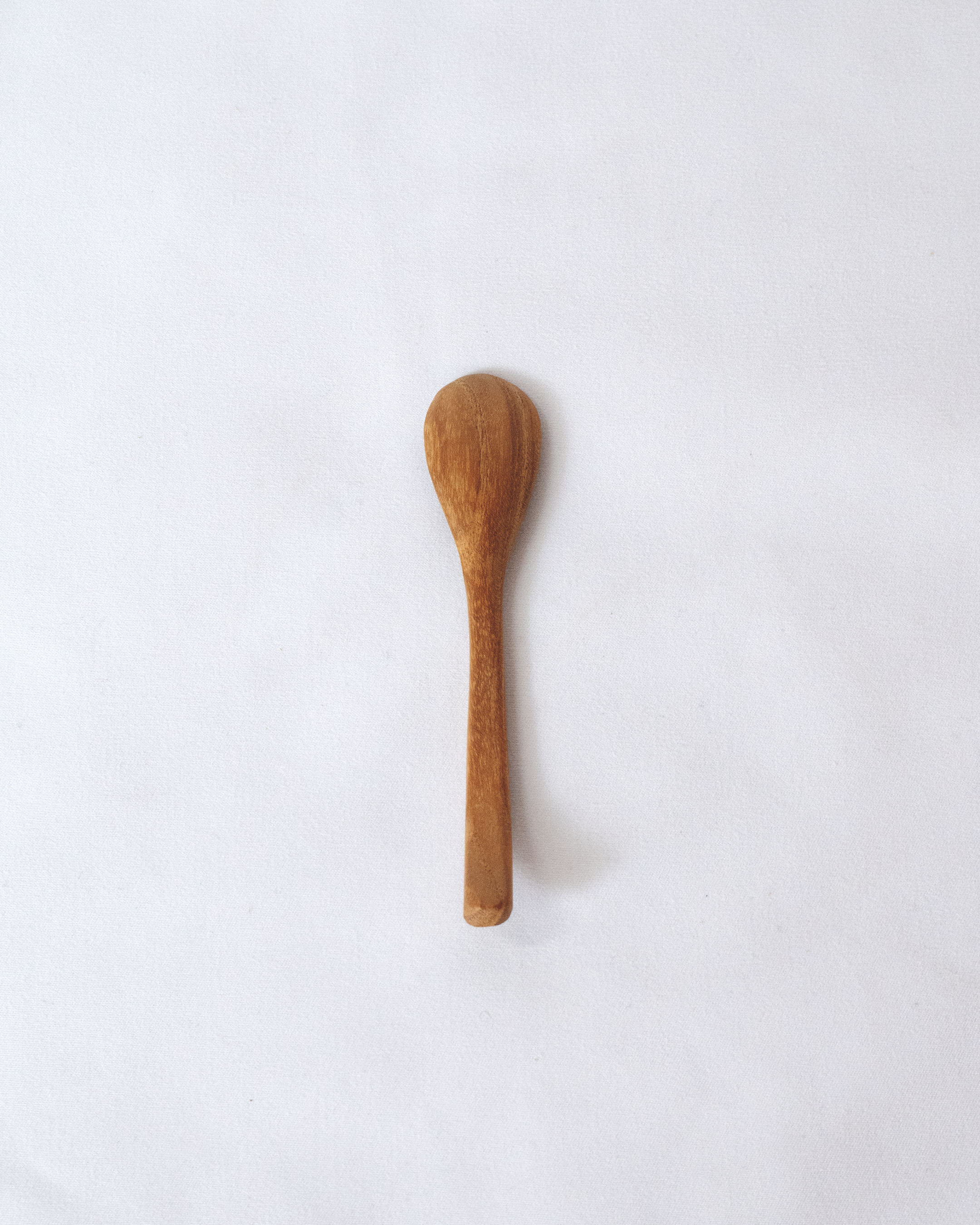 チークウッドのスプーン