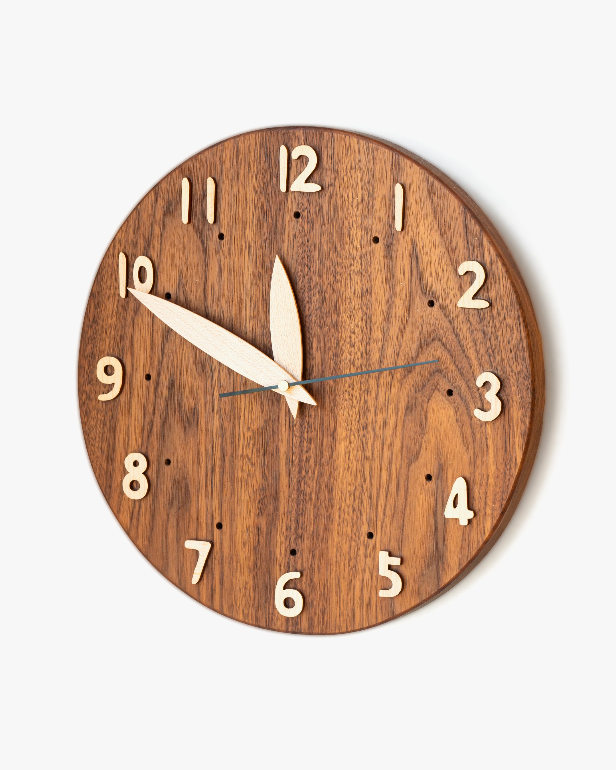 木の時計展 | ウォールナット 丸時計 27cm