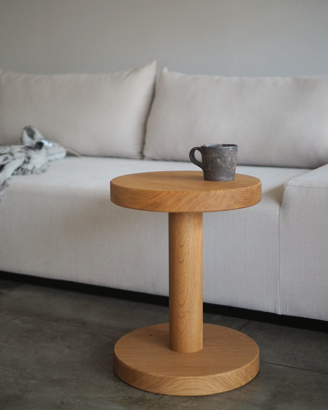 cnt003 / chibi table