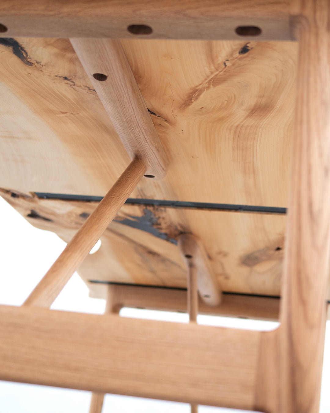 cnt004 / micke table