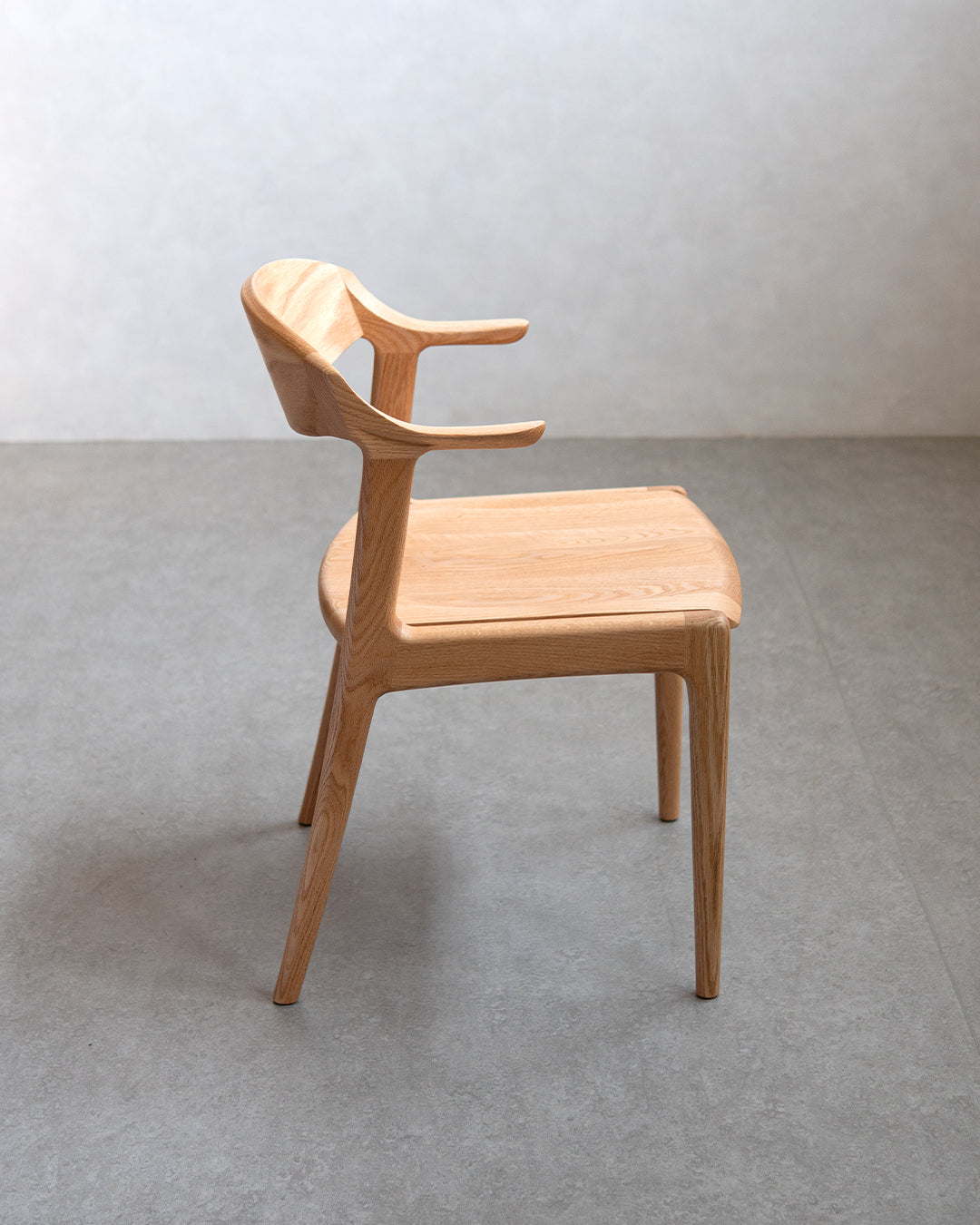 ナガノインテリア | DC354 ARM CHAIR(板座) - レッドオーク
