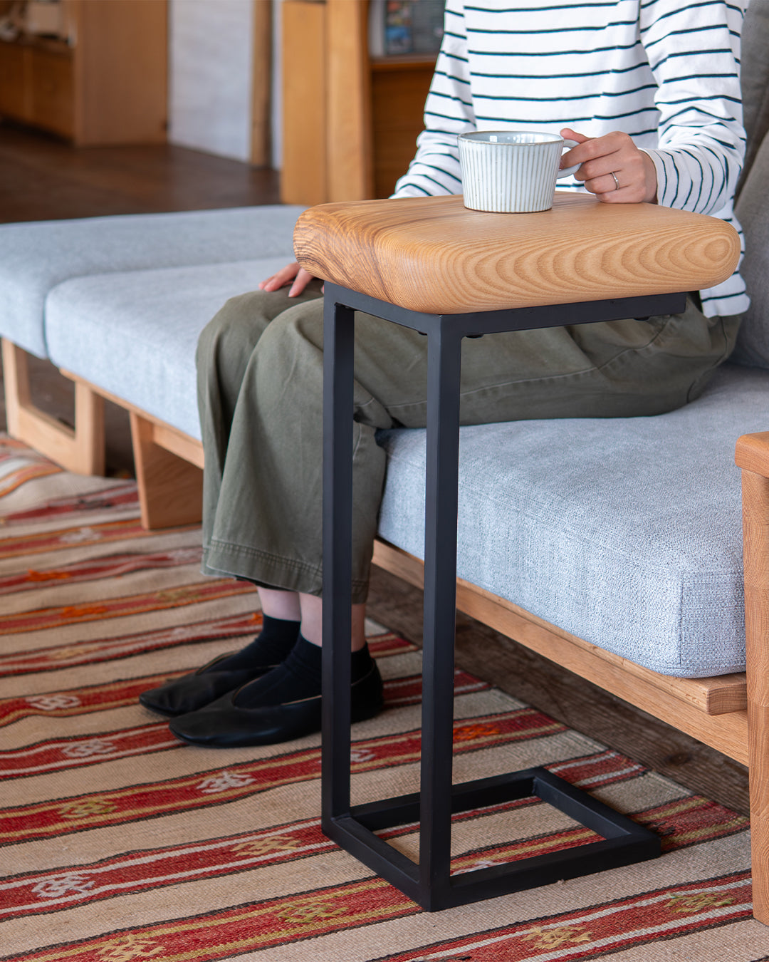 ふっくらサイドテーブル