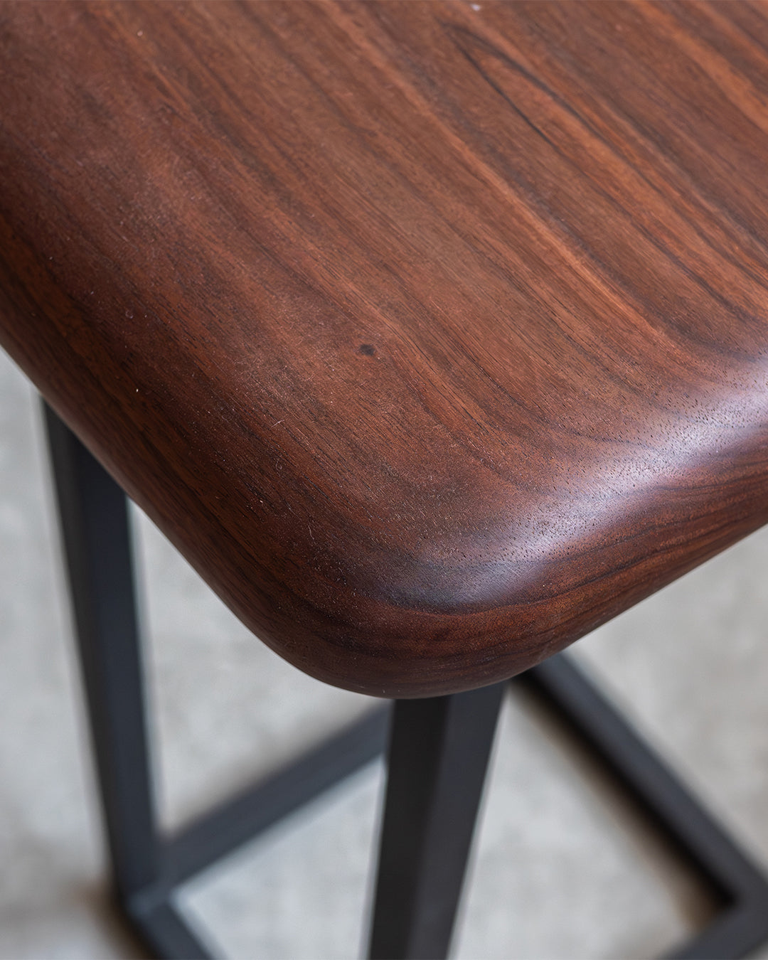 ふっくらサイドテーブル