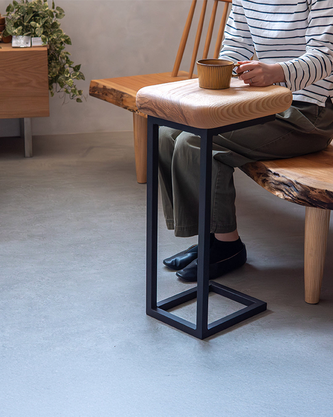 ふっくらサイドテーブル