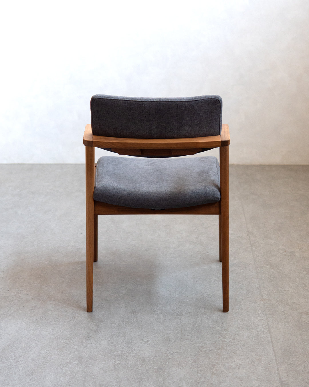 冨士ファニチア | Koti アームレスチェア D03780N