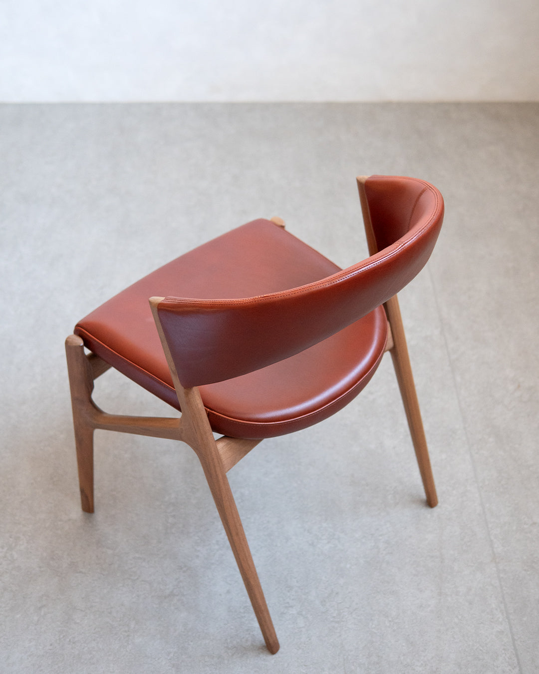 冨士ファニチア | Owl アームレスチェア D04610N