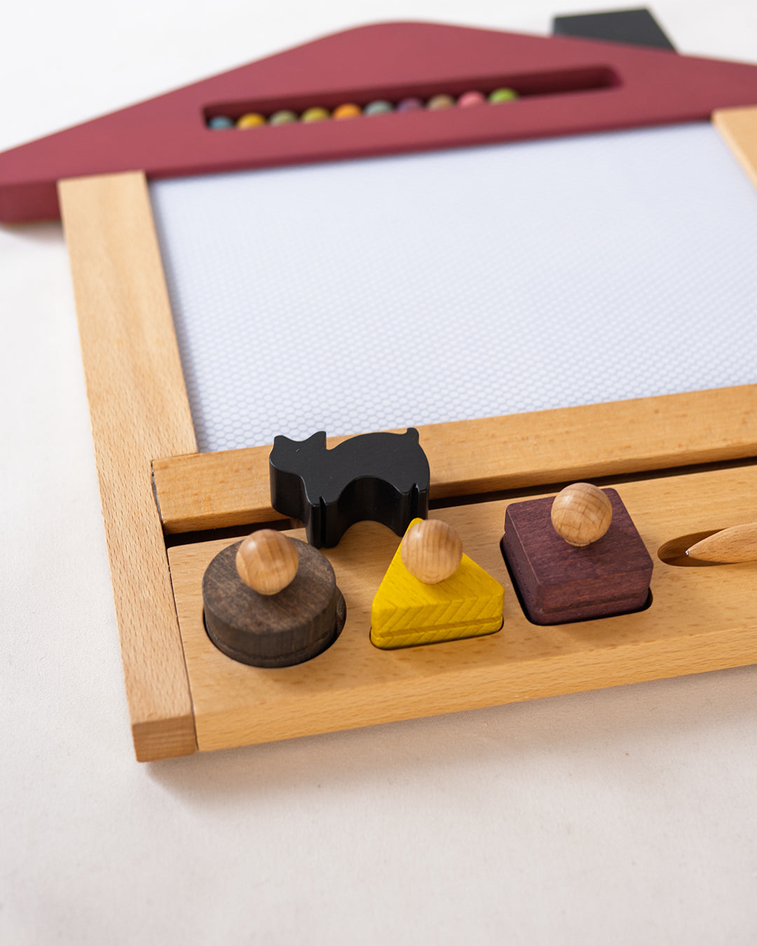 gg* |oekaki house dog(オエカキハウス)| 木のお絵かきボード|2歳~