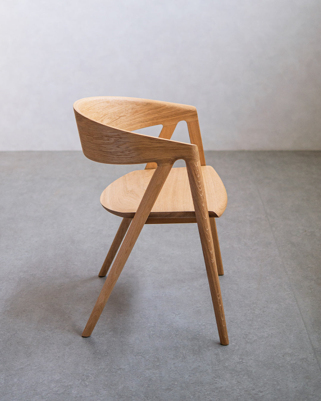イストク | HARP チェア - オーク