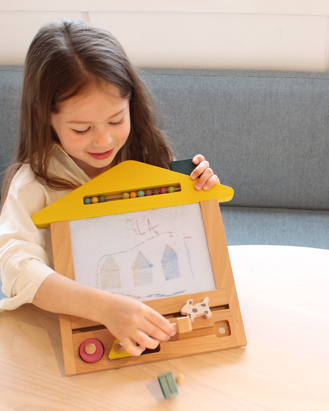 gg* |oekaki house dog(オエカキハウス)| 木のお絵かきボード|2歳~