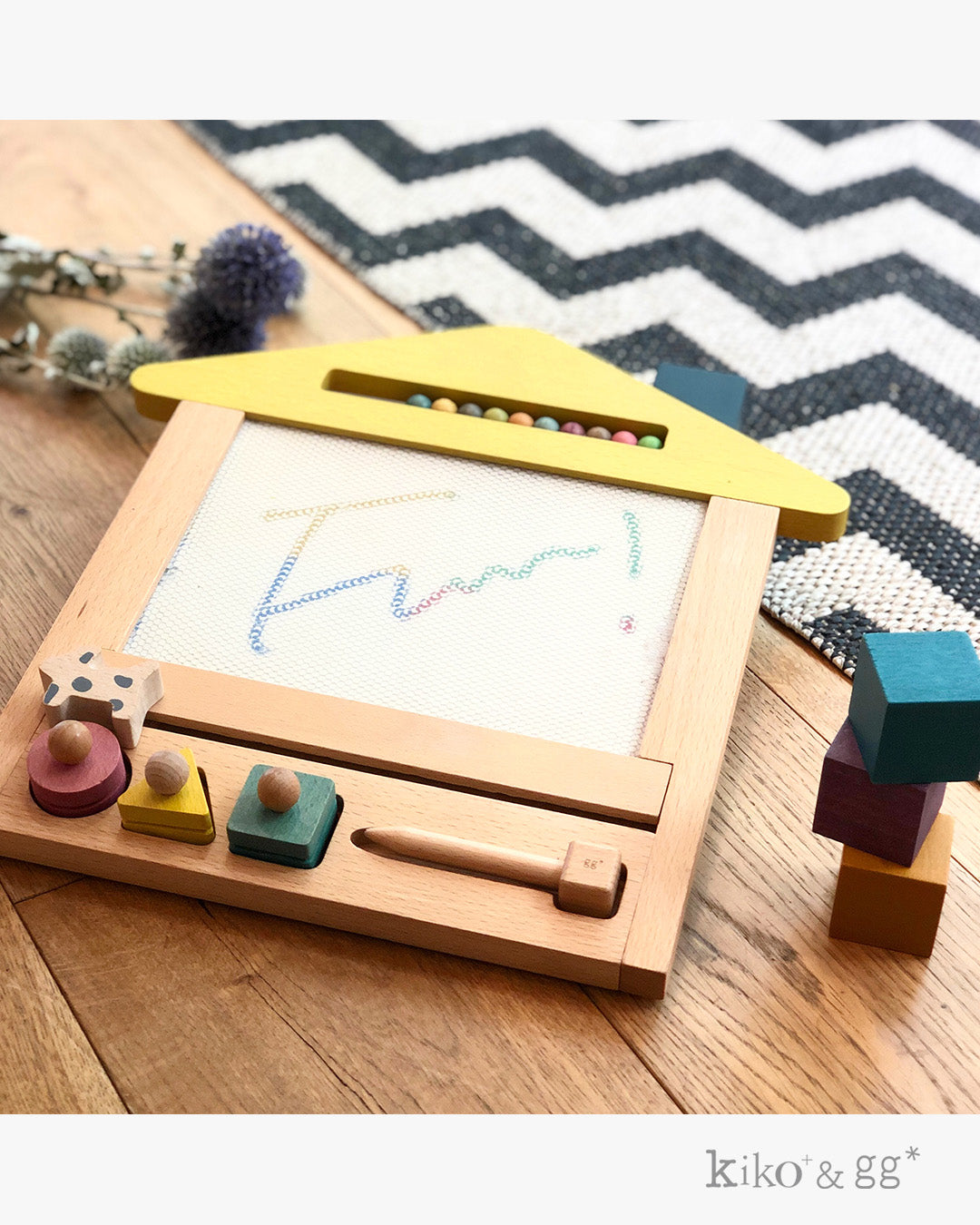 gg* |oekaki house dog(オエカキハウス)| 木のお絵かきボード|2歳~