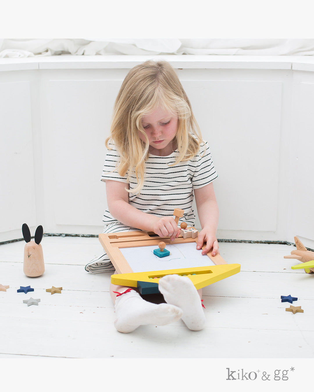 gg* |oekaki house dog(オエカキハウス)| 木のお絵かきボード|2歳~