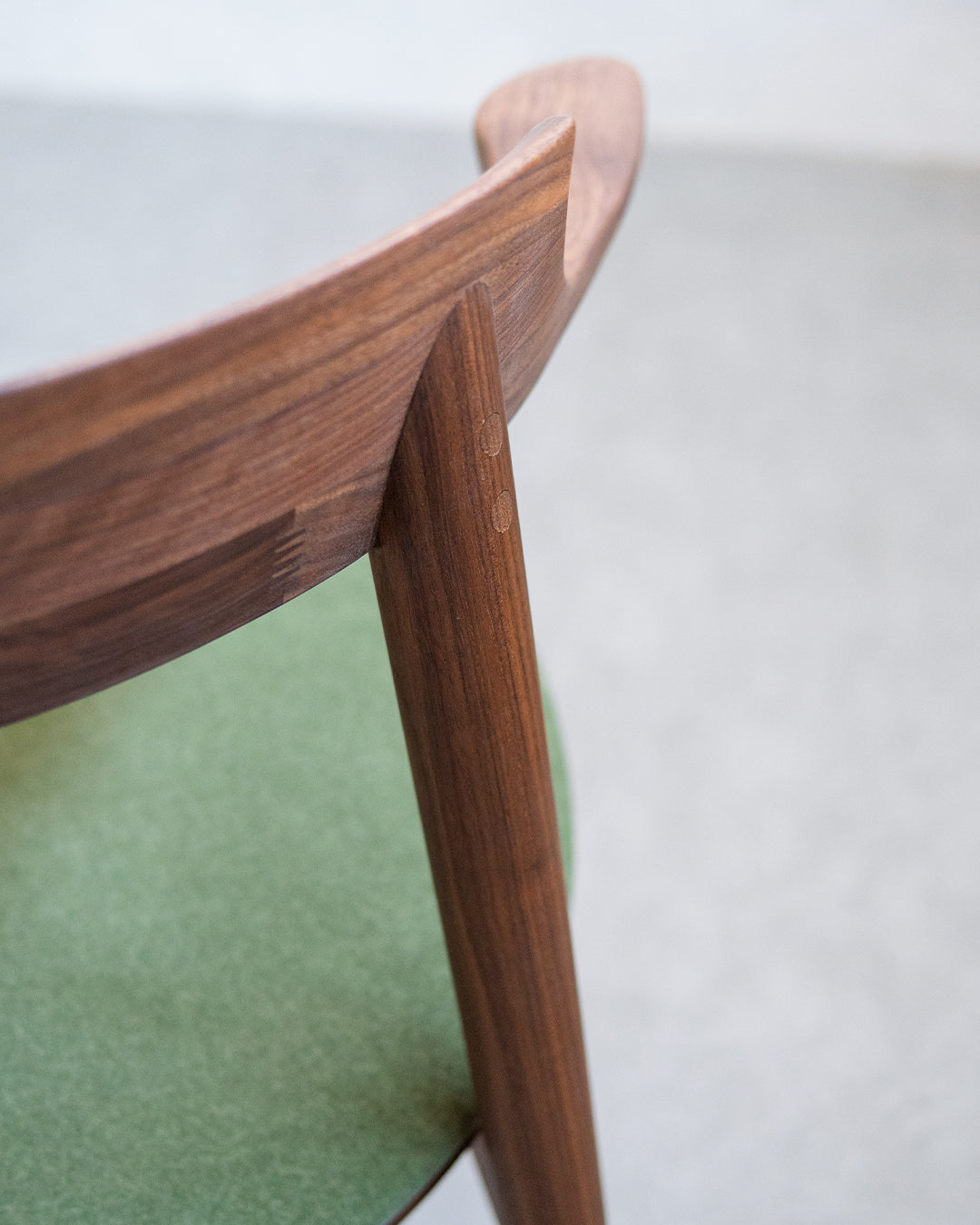 Kitani | IE-01 チェア