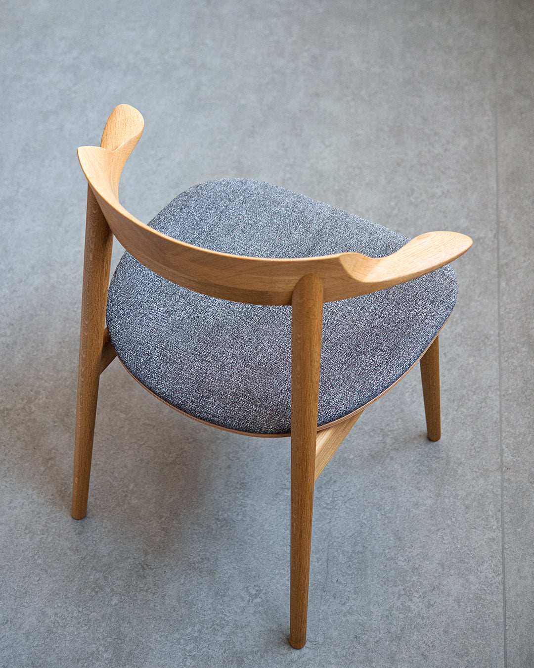 Kitani | IE-02 チェア