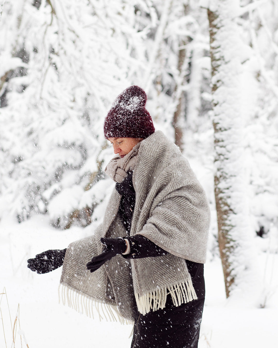 LAPUAN KANKURIT | MARIA ポケットショール