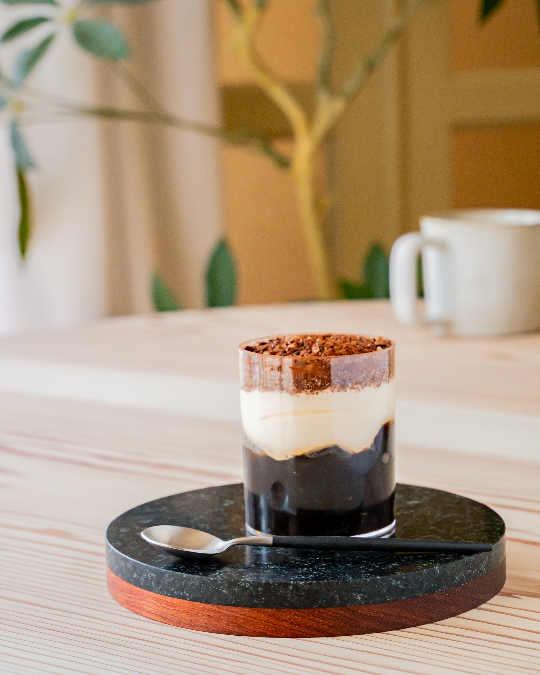 #color_Black×Red 天然黒御影石×ブビンガ