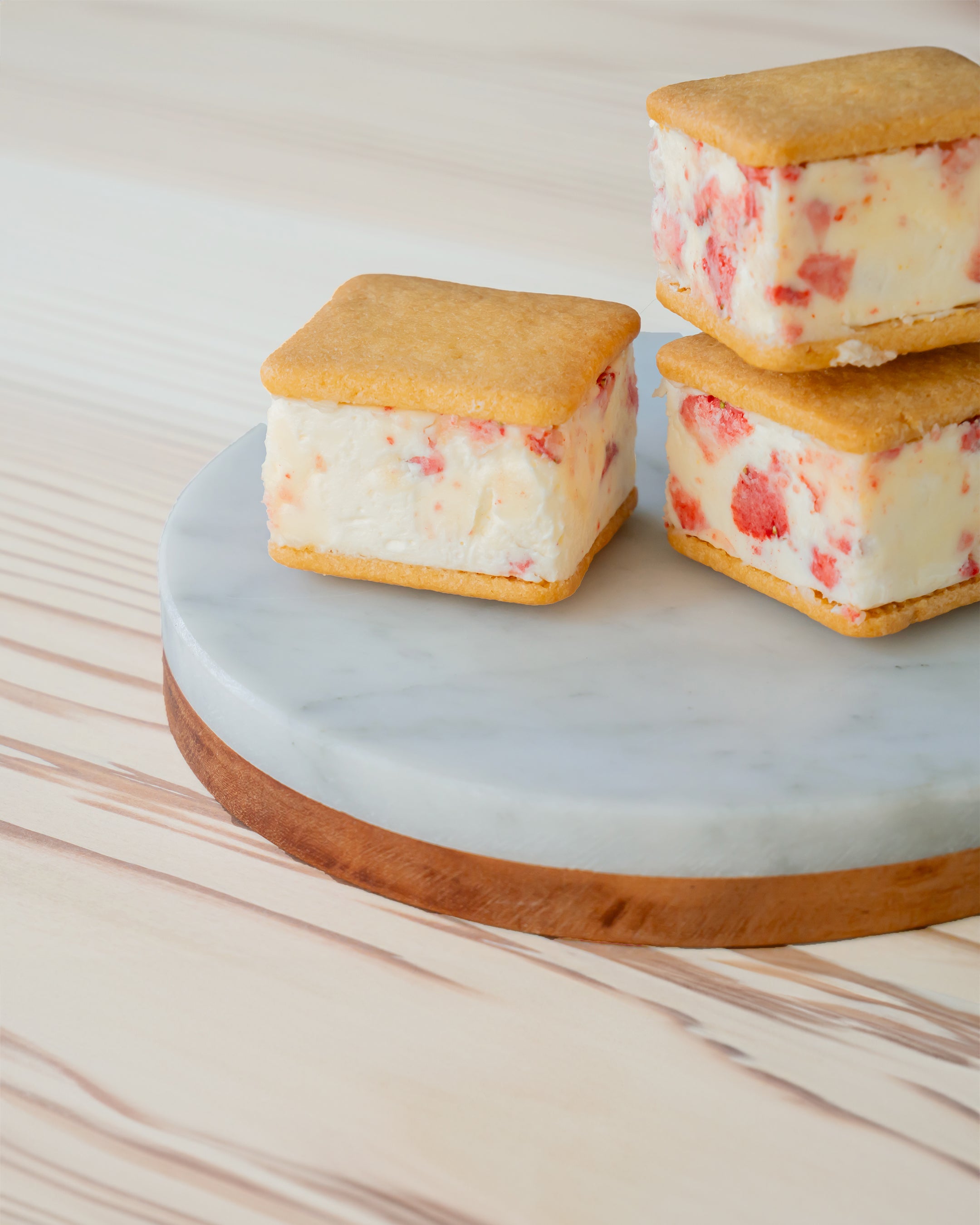 #color_White×Pink 天然白大理石×桜