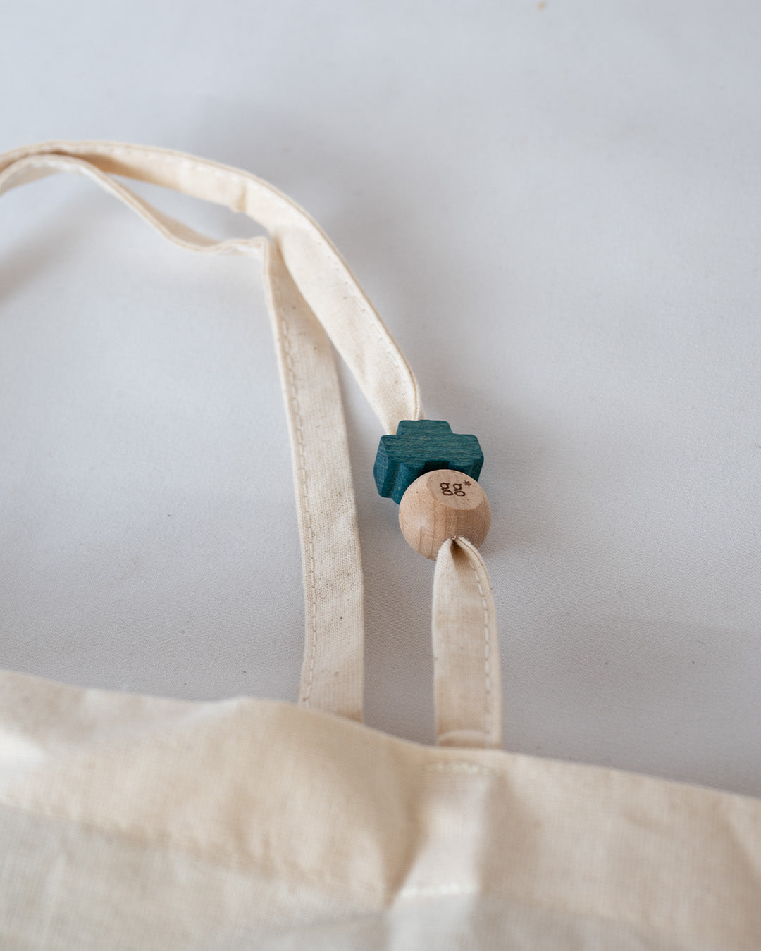 gg* |oekaki house dog(オエカキハウス)| 木のお絵かきボード|2歳~