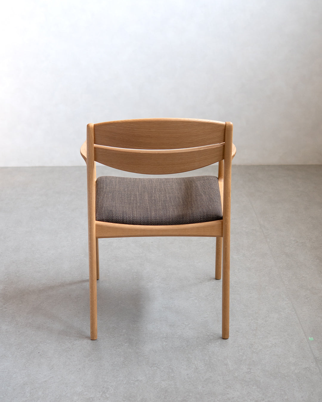 シキファニチア | ユーロアームチェア