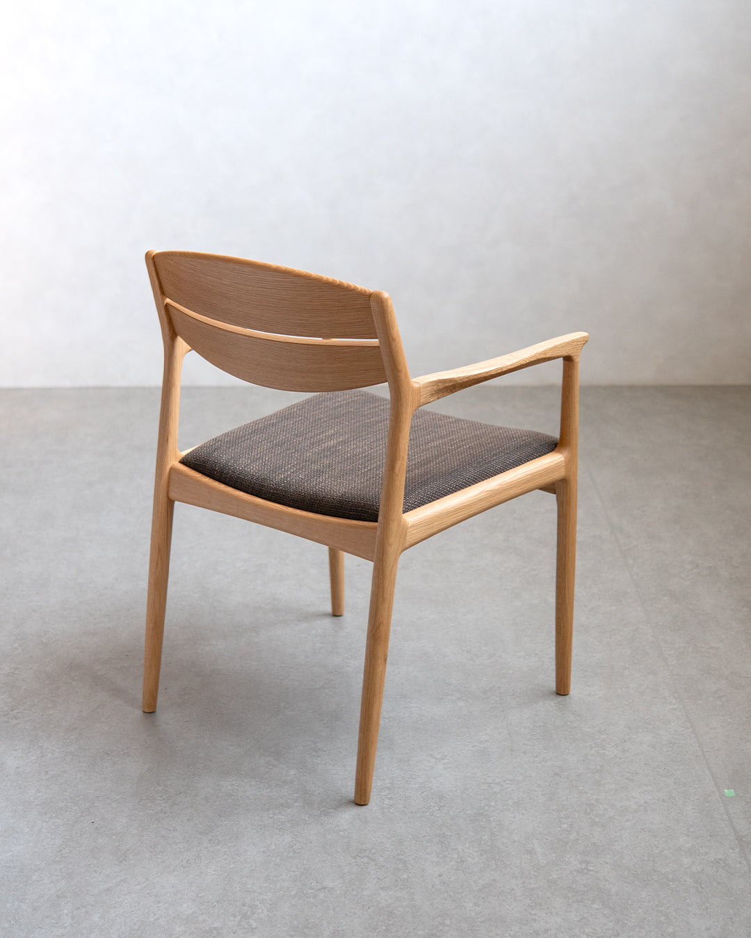 シキファニチア | ユーロアームチェア