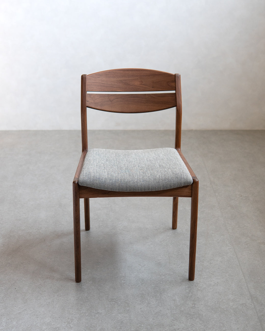 シキファニチア | ユーロアームレスチェア