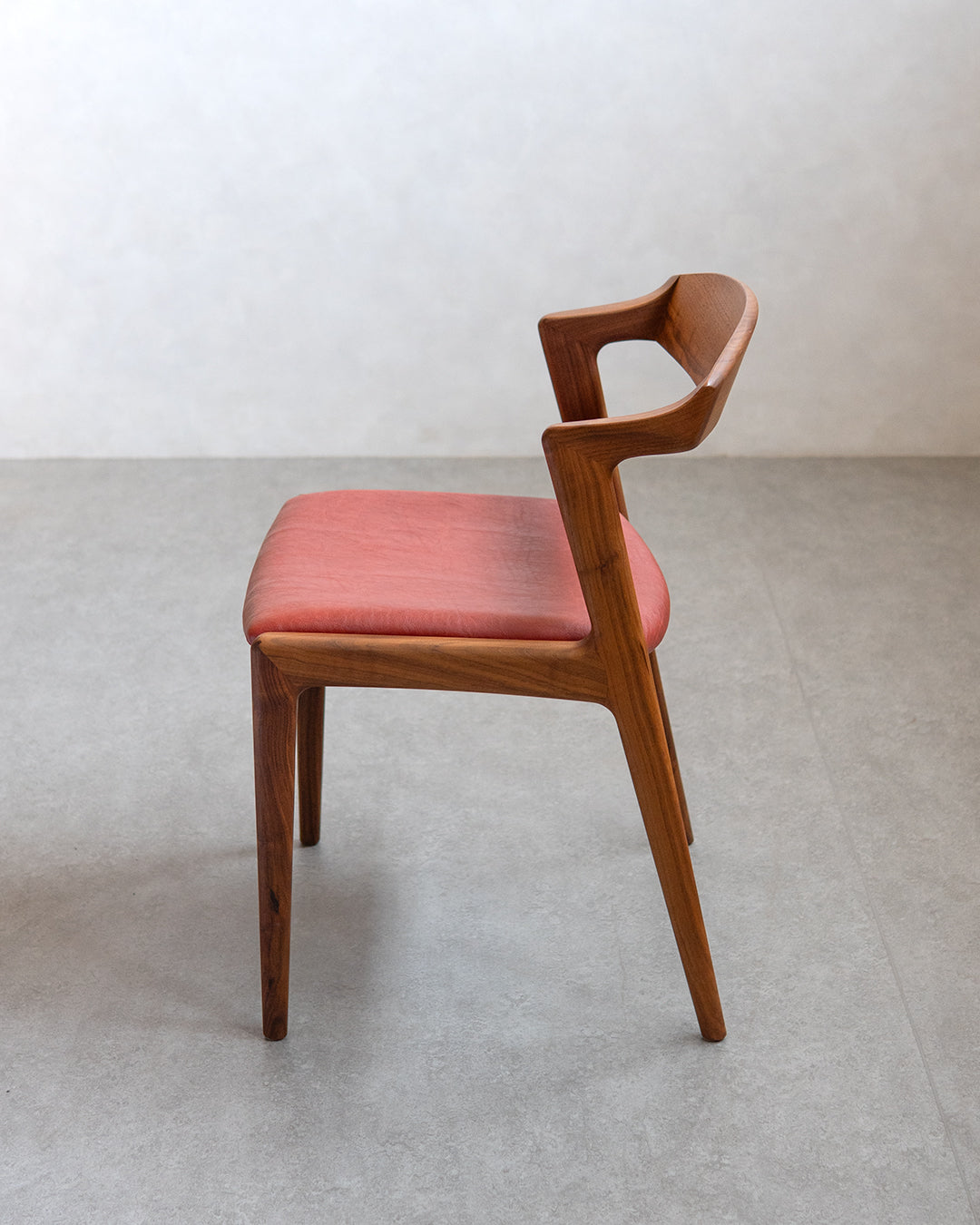 シキファニチア | ユナセミアームチェア