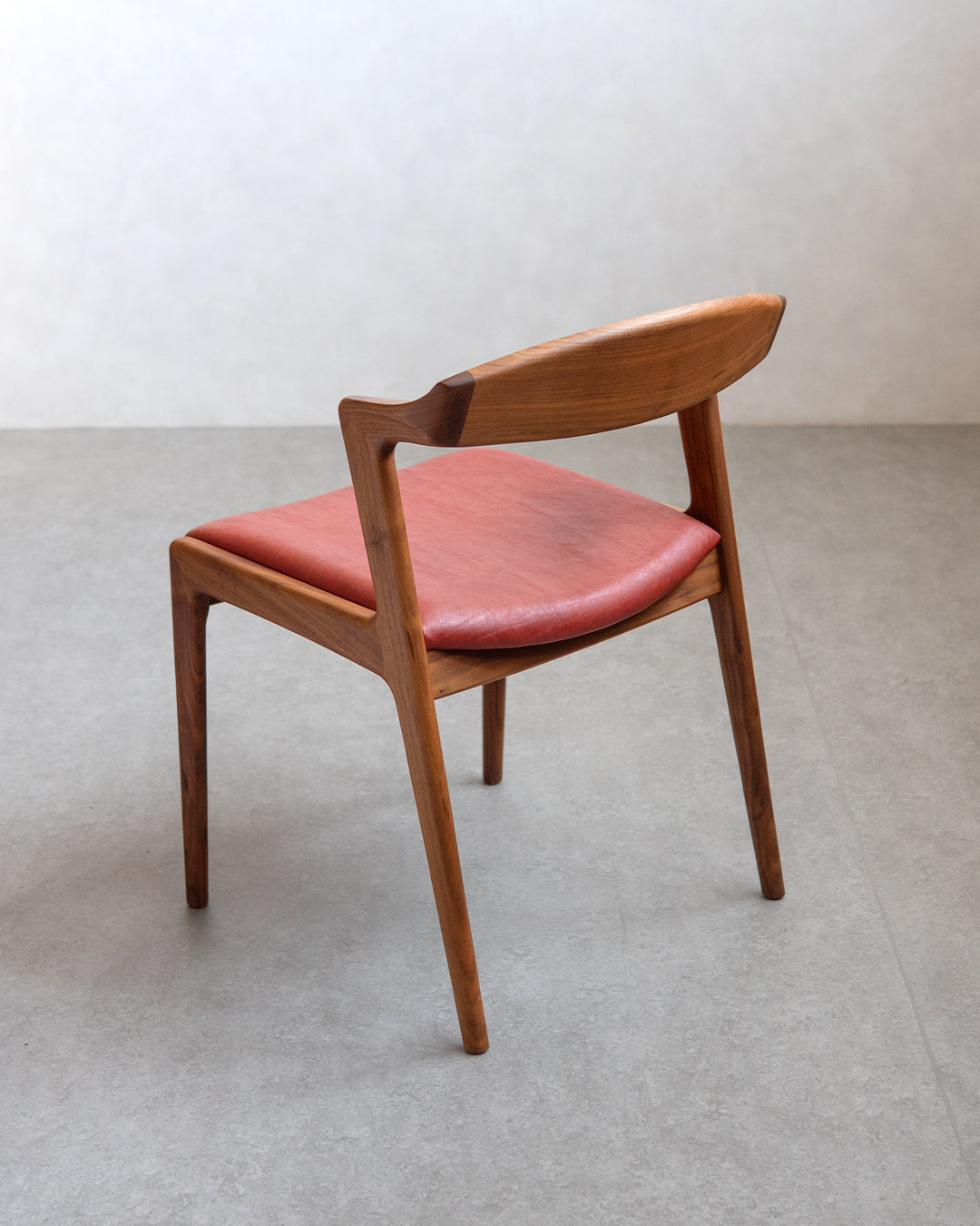 シキファニチア | ユナセミアームチェア