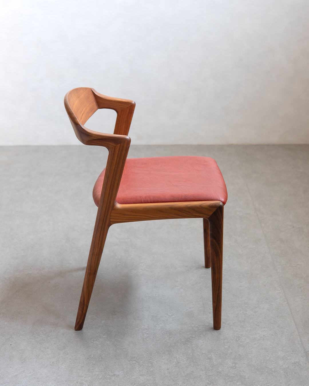 シキファニチア | ユナセミアームチェア