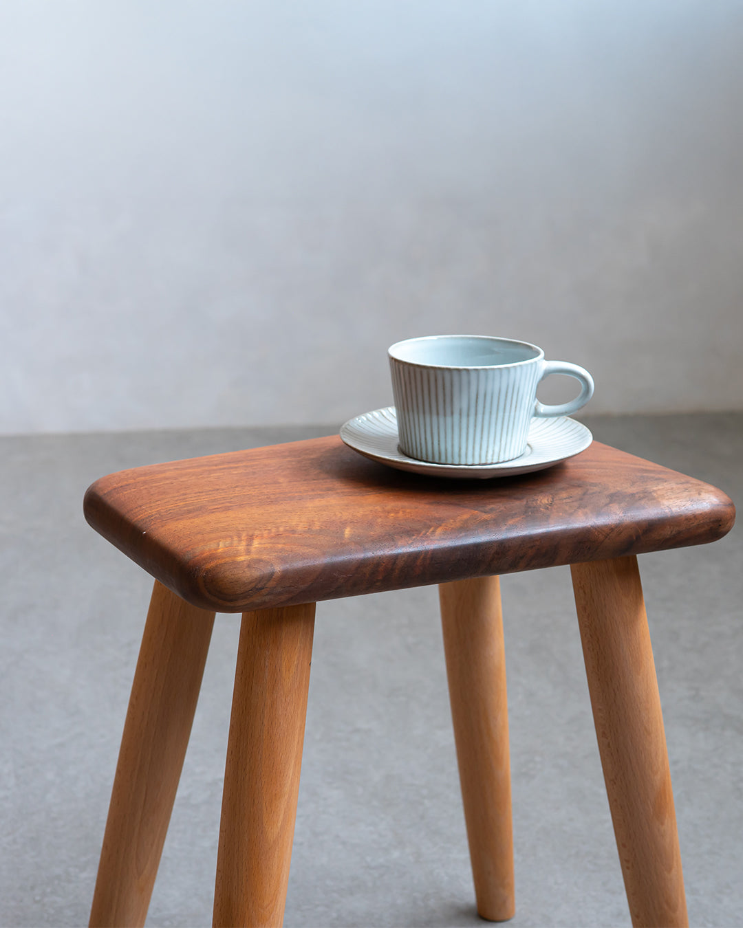 ふっくらスツール