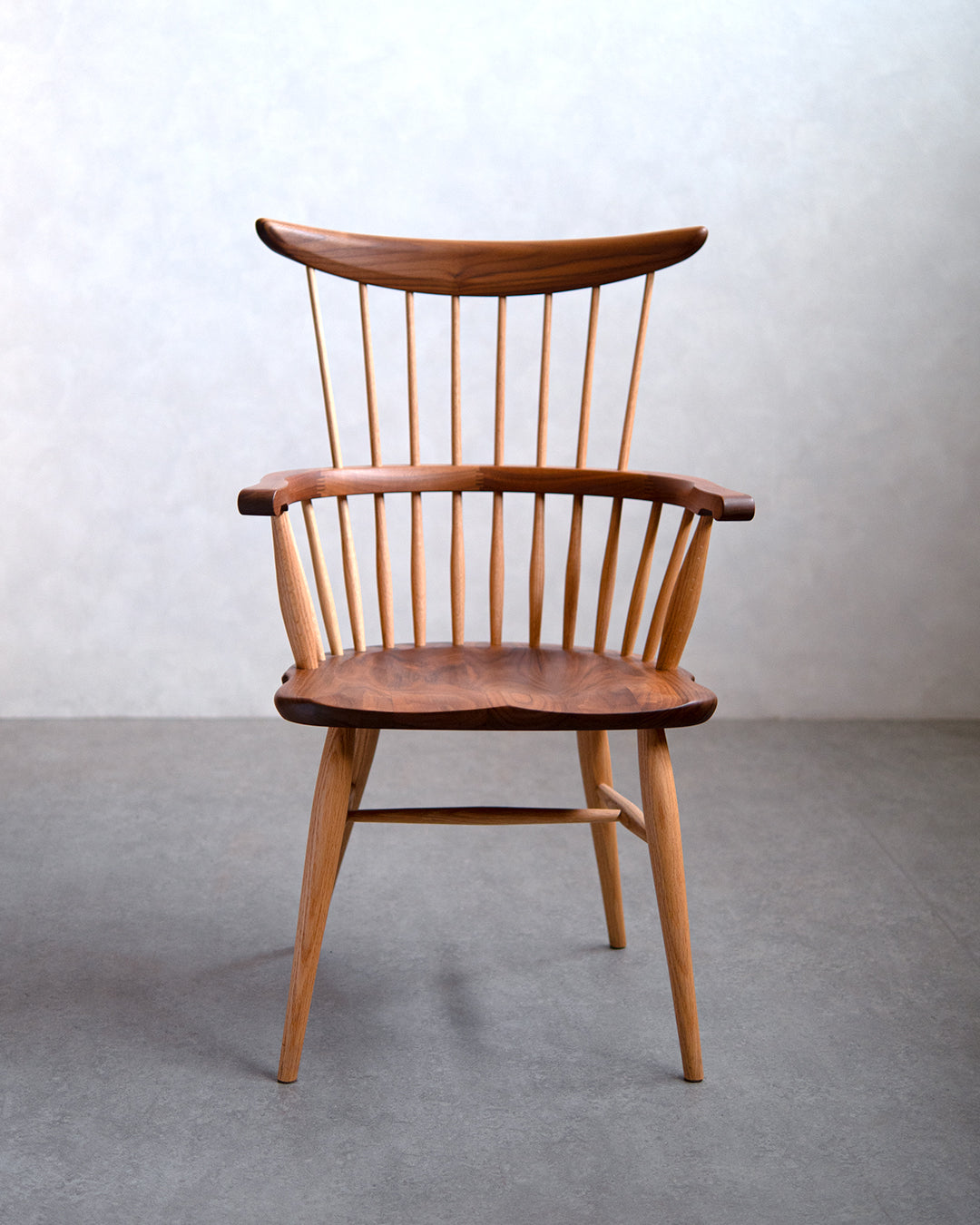 高山ウッドワークス | Comb back armchair < W553 >