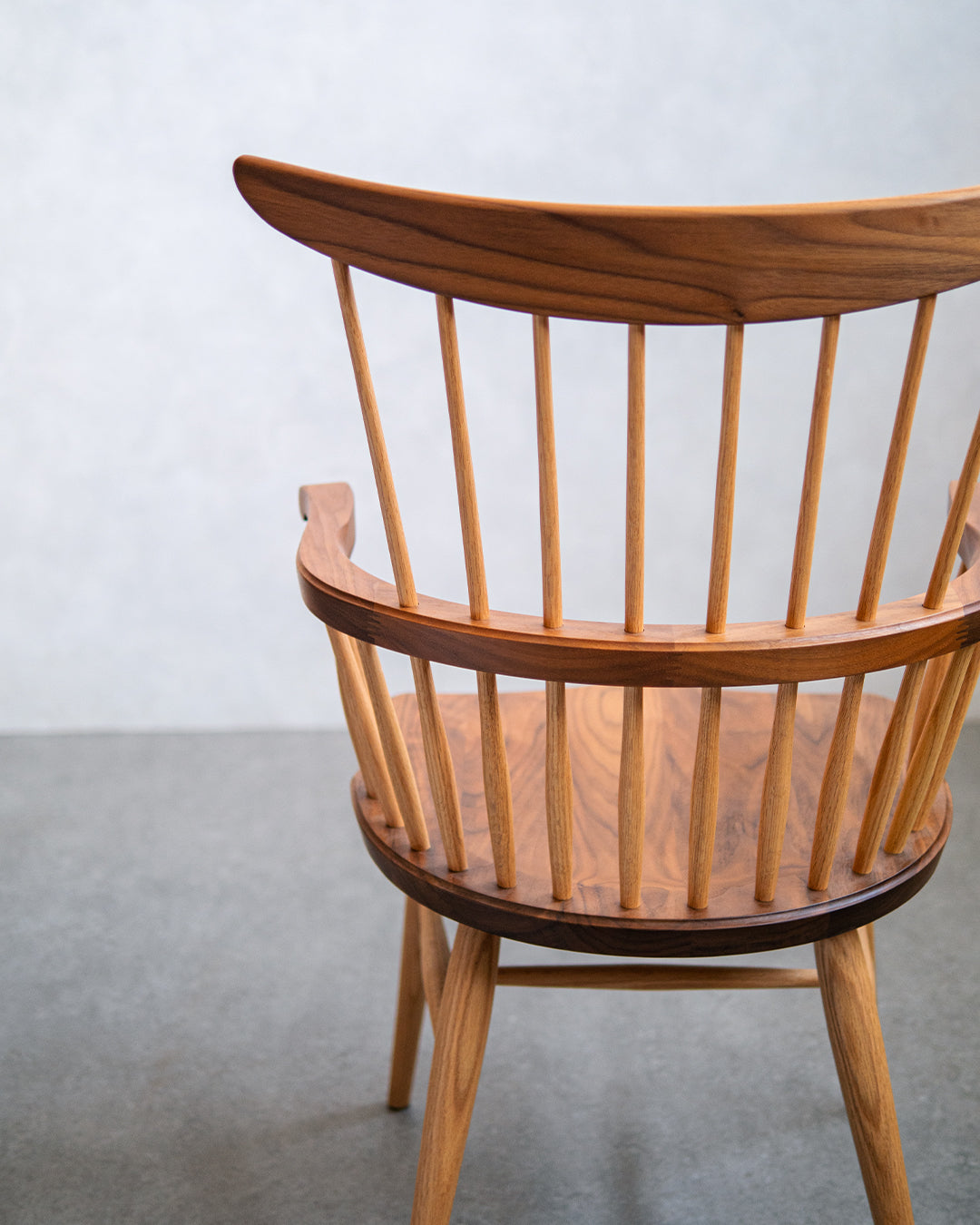 高山ウッドワークス | Comb back armchair < W553 >