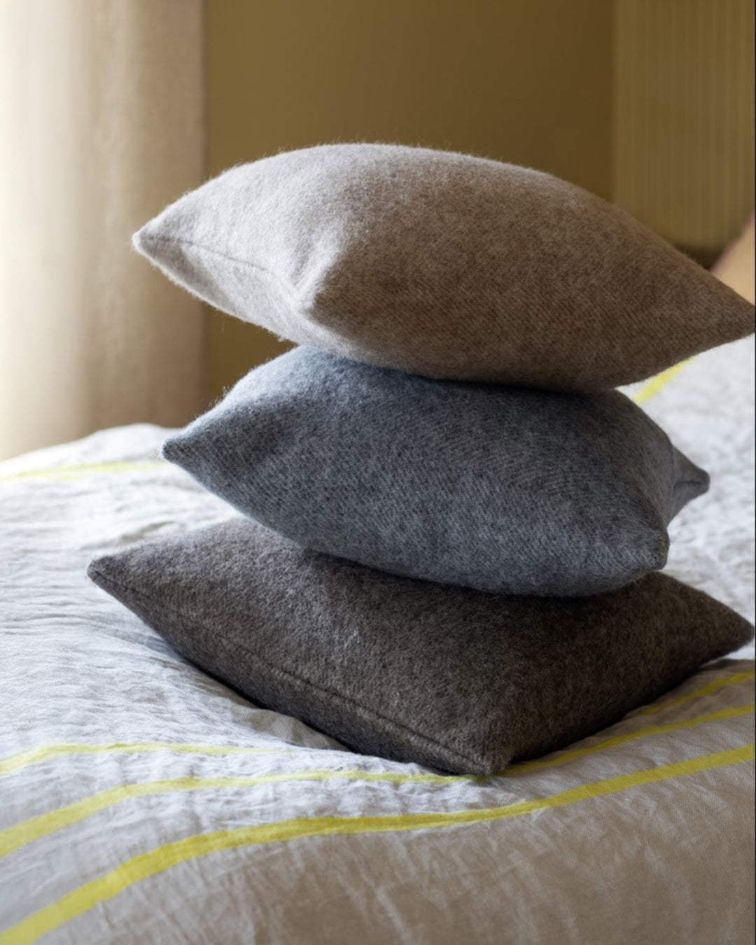 クッションカバー AIOT nonsleep cushion AIOT nonsleep cushion