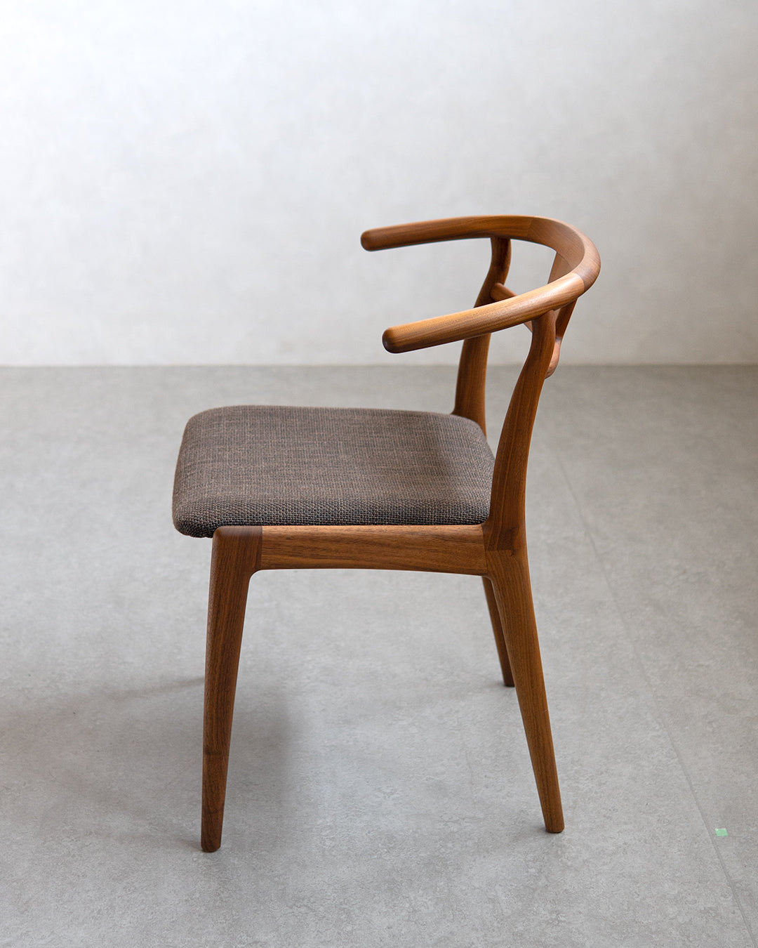 シキファニチア ｜ アーチチェア