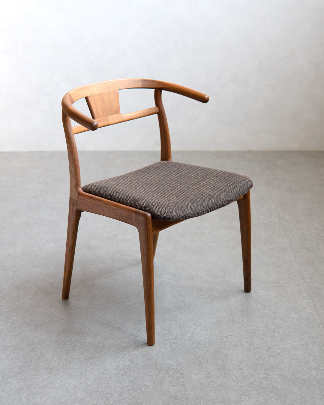 シキファニチア ｜ アーチチェア