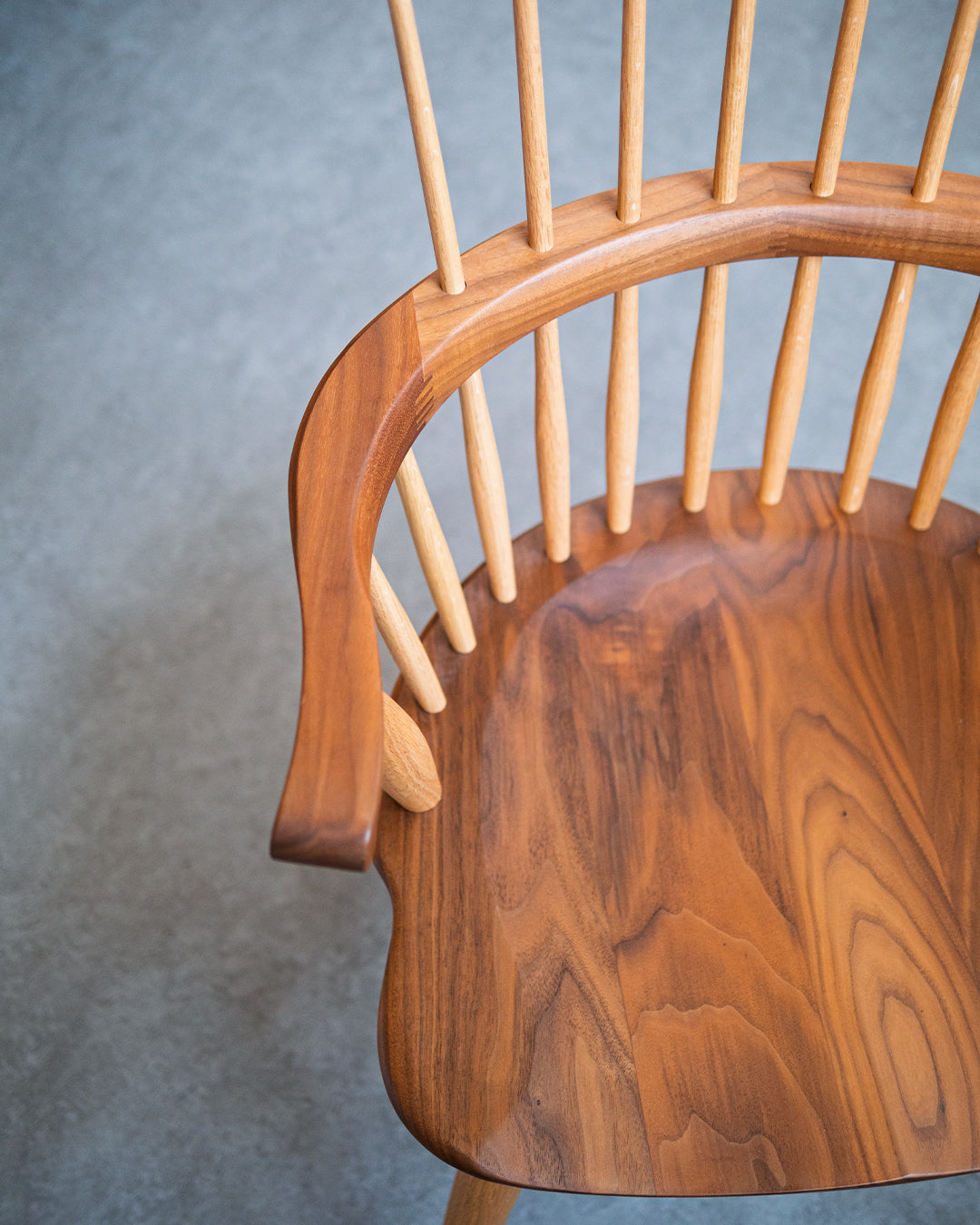 高山ウッドワークス ｜ Comb back armchair ＜ W553 ＞